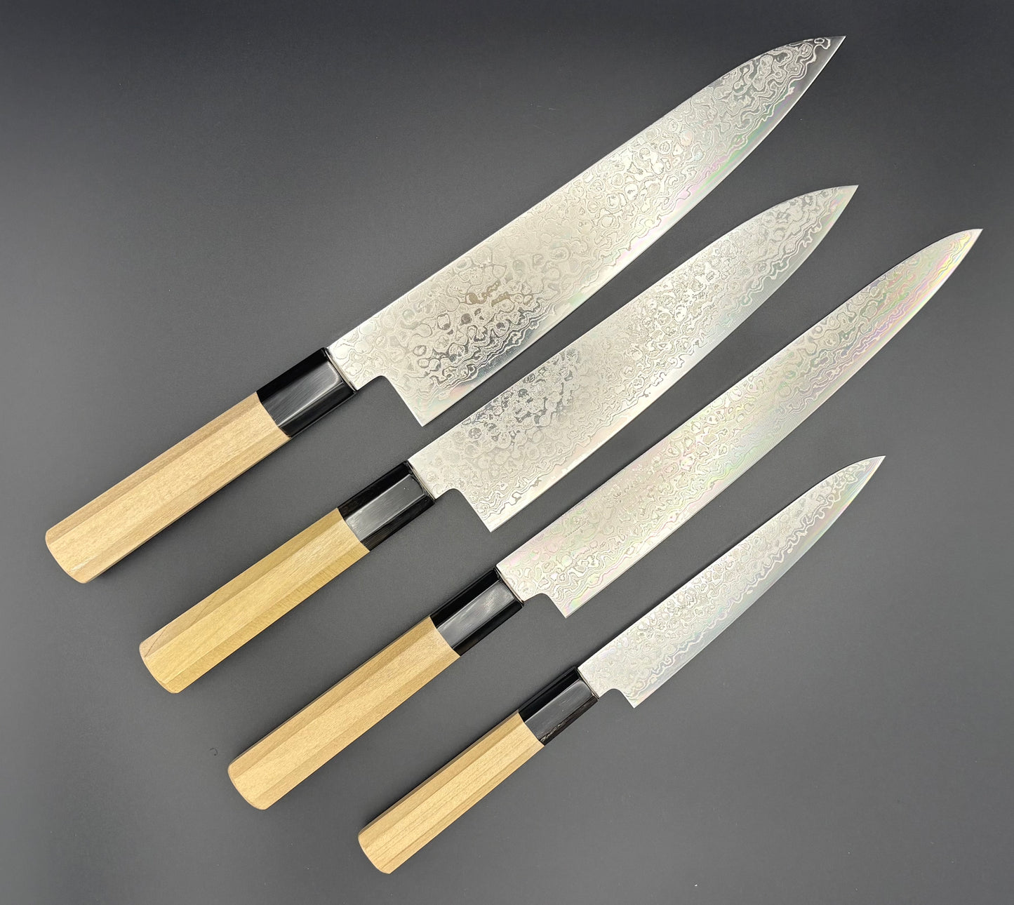 Coltello da cucina professionale di Misuzu con il manico ottagonale